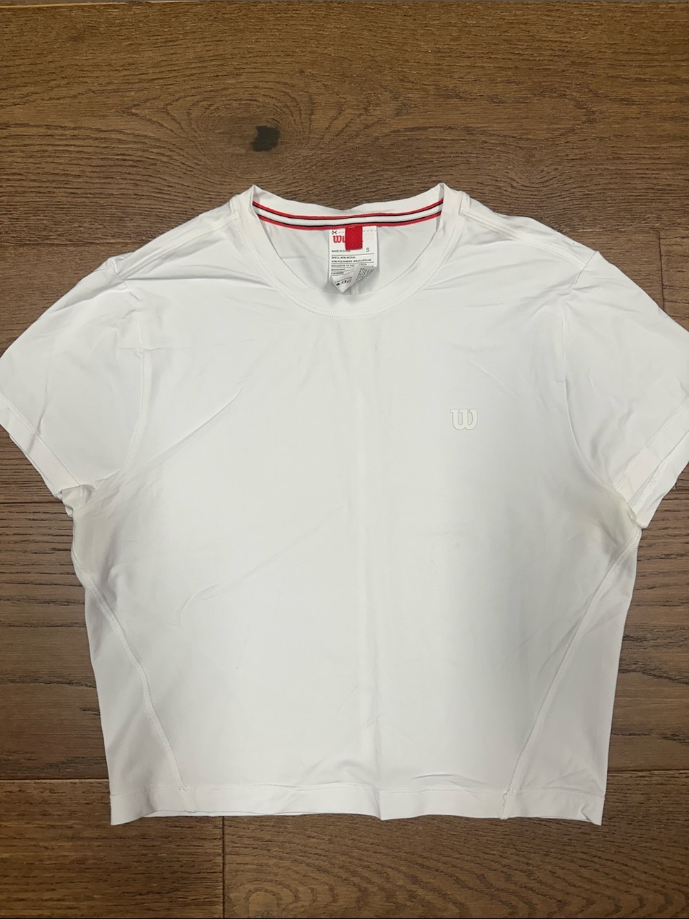 Wilson White Crop Short-Sleeve Athletic Crew Shirt with Subtle Logo